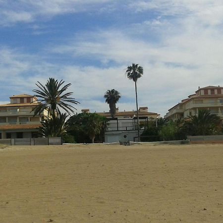 Bonito Apartamento En Primerla Linea De Playa Denia Exterior photo