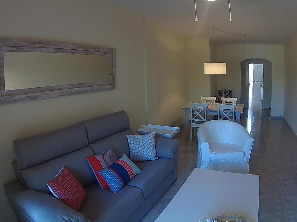Bonito Apartamento En Primerla Linea De Playa Denia Exterior photo