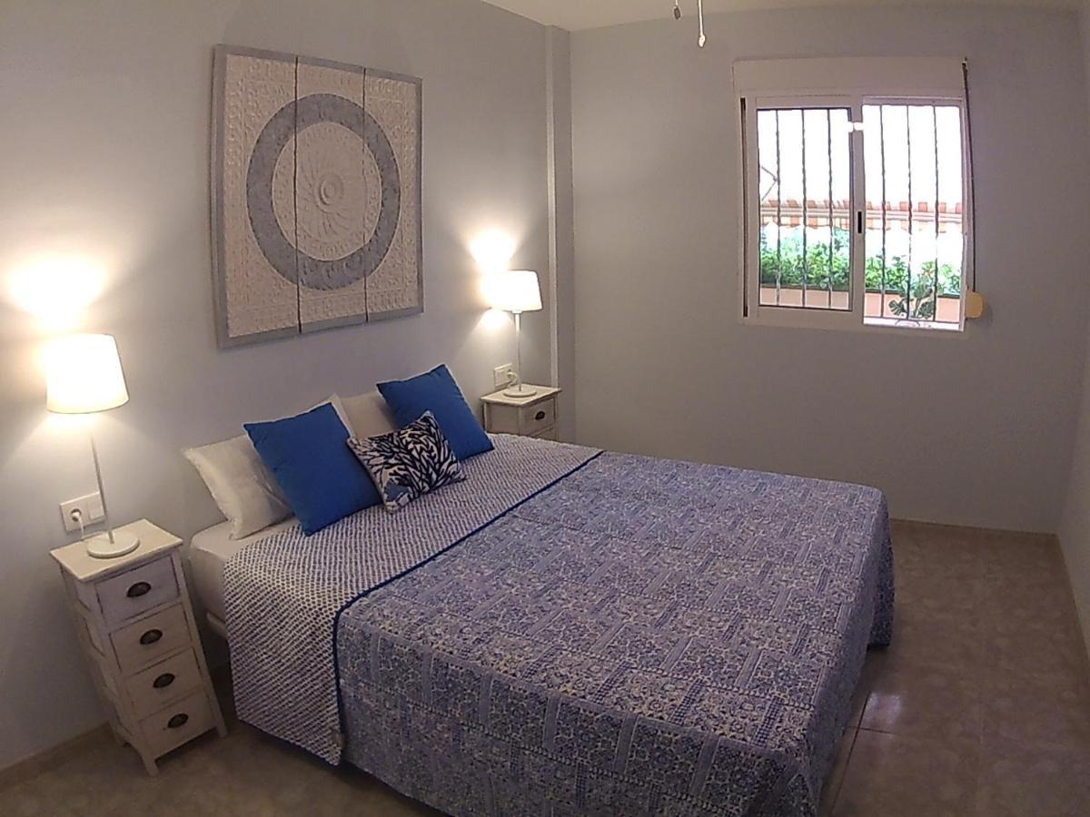 Bonito Apartamento En Primerla Linea De Playa Denia Exterior photo